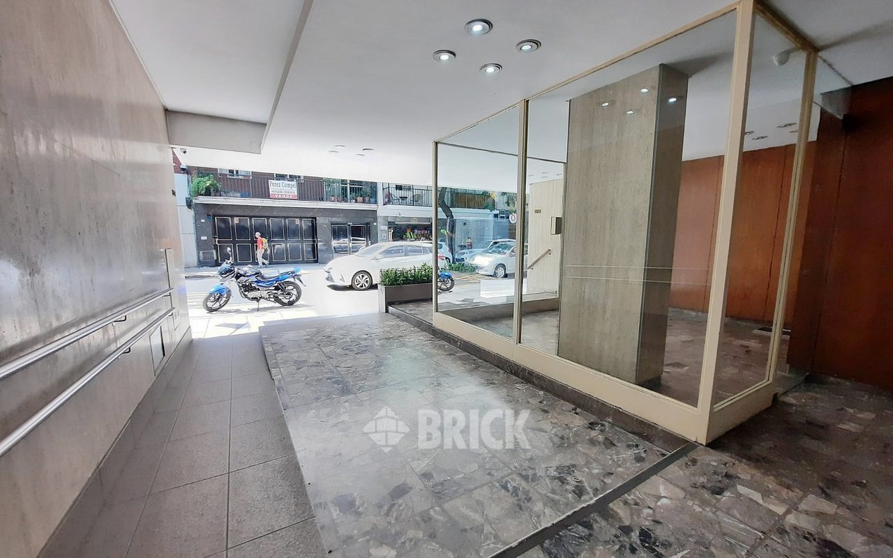 CHARCAS al 3000 Piso 10 23