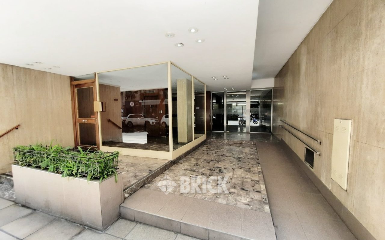 CHARCAS al 3000 Piso 10 24