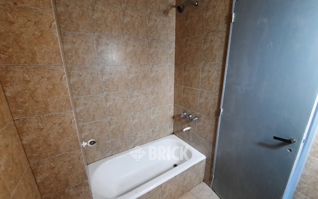 INDEPENDENCIA, AV. al 900 Piso 5 12