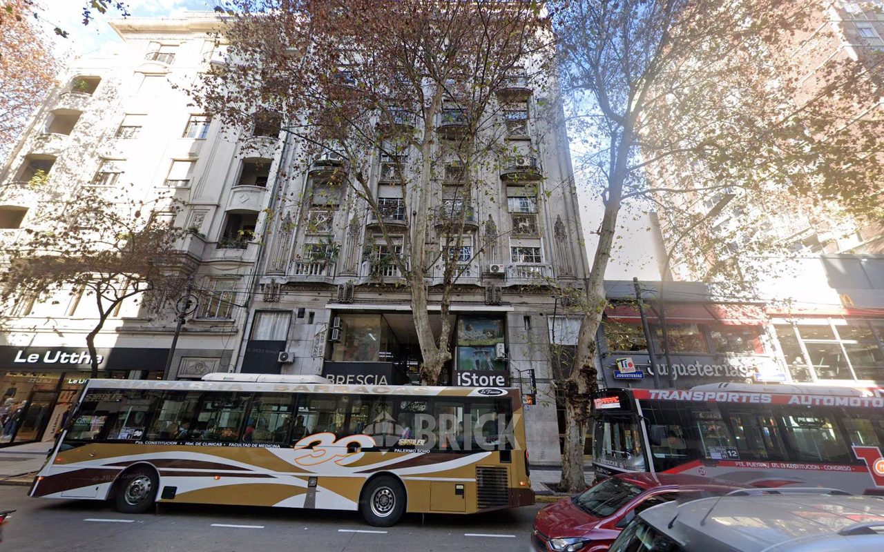 SANTA FE, AV. al 2400 Piso 1 Loc. 83 6