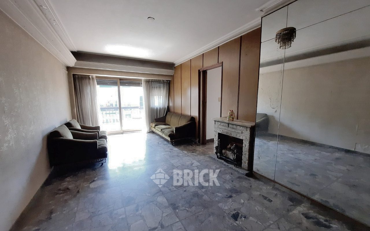 LACROZE, FEDERICO, AV. al 3700 Piso 2 1