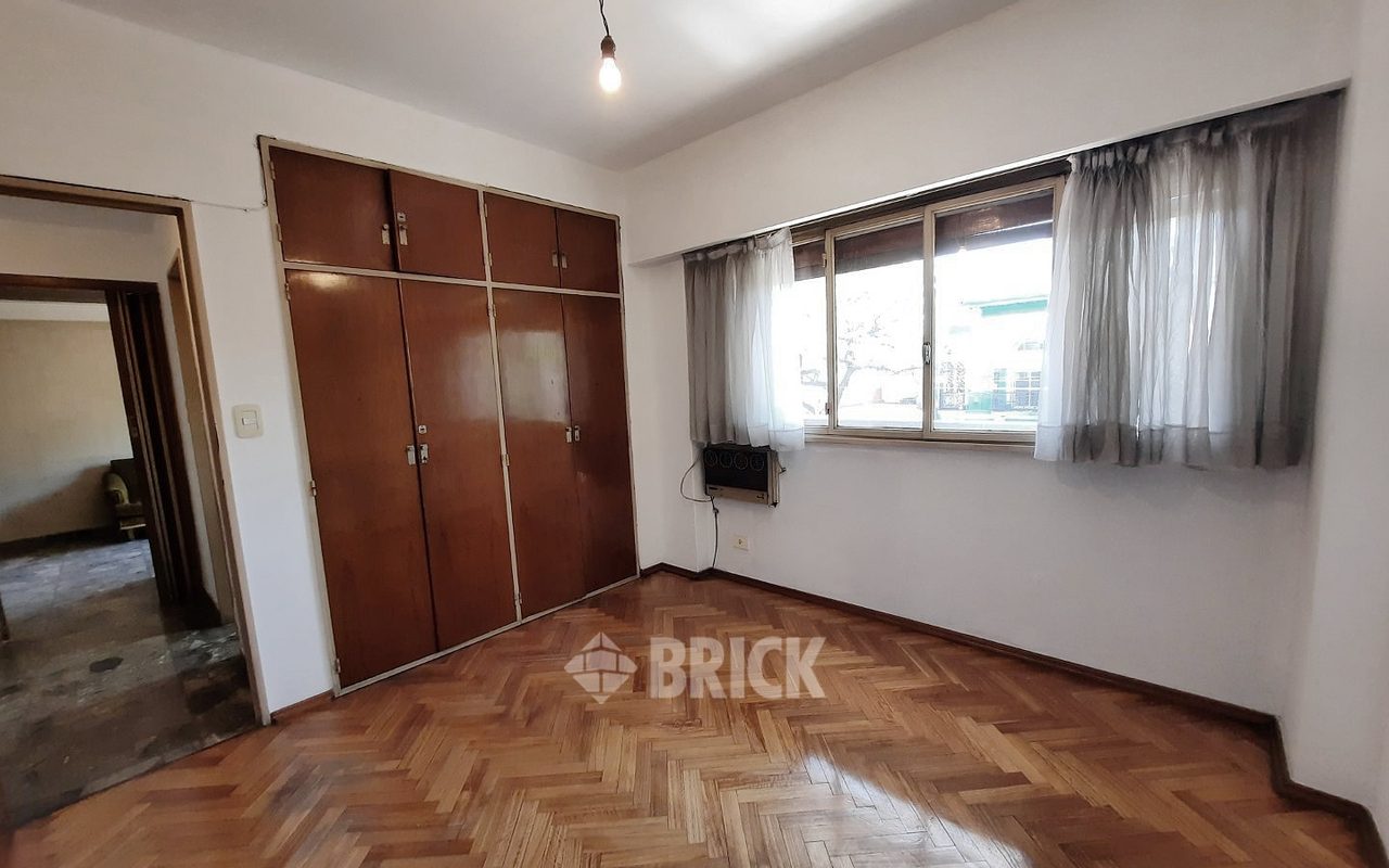 LACROZE, FEDERICO, AV. al 3700 Piso 2 11