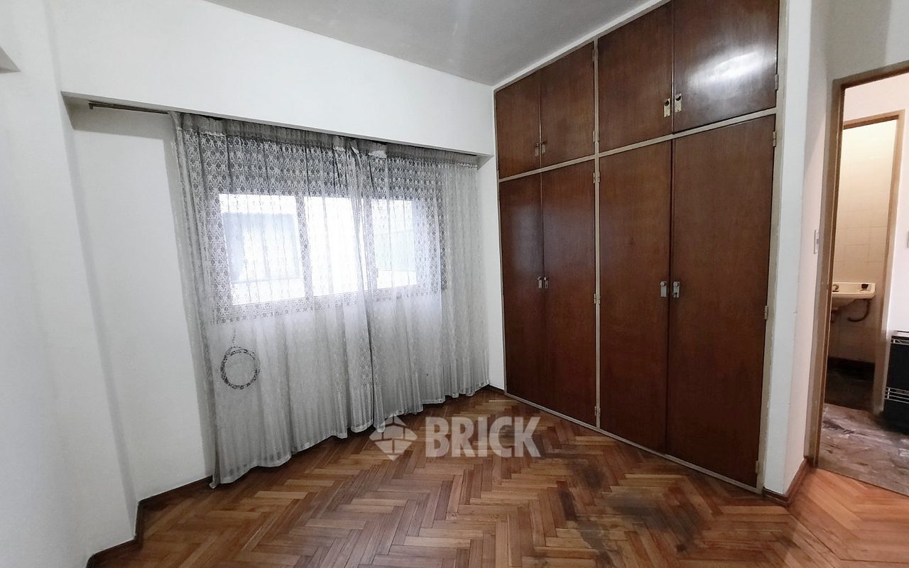 LACROZE, FEDERICO, AV. al 3700 Piso 2 15