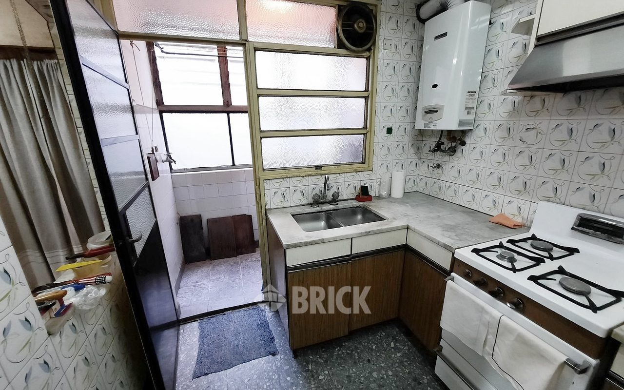 LACROZE, FEDERICO, AV. al 3700 Piso 2 23