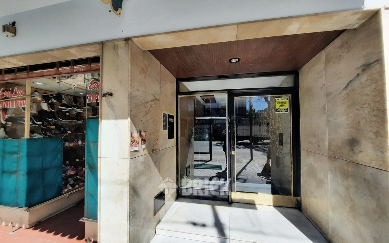 LACROZE, FEDERICO, AV. al 3700 Piso 2 29