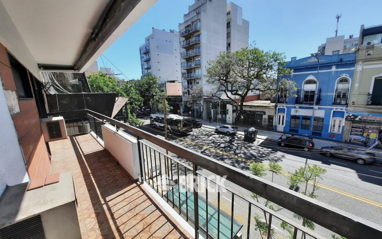 LACROZE, FEDERICO, AV. al 3700 Piso 2 7