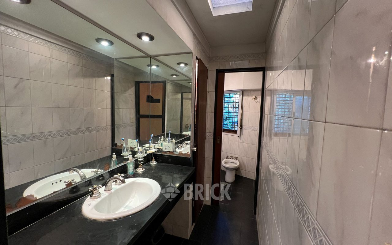 COCHABAMBA al 2700 36