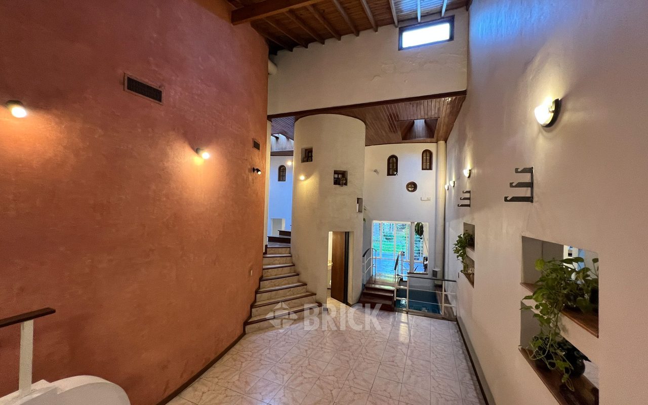 COCHABAMBA al 2700 4