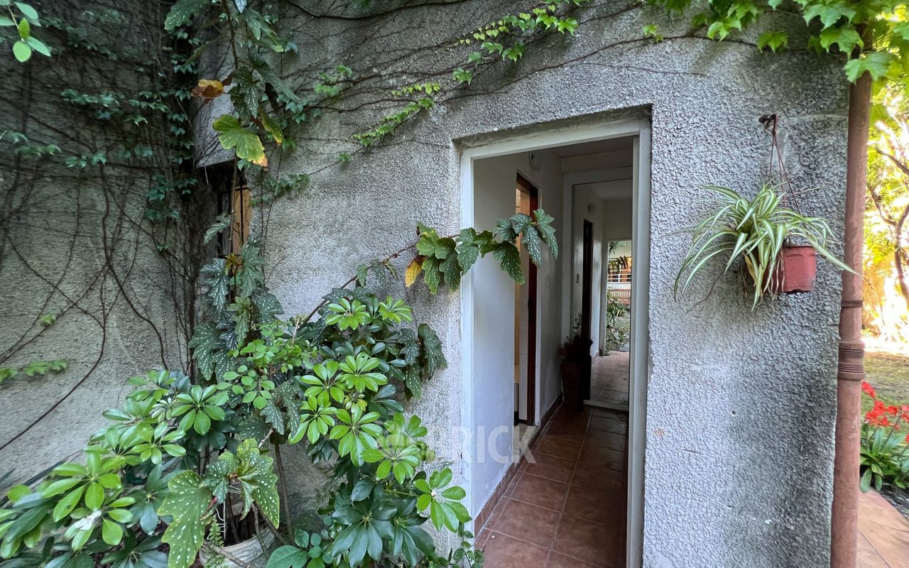 COCHABAMBA al 2700 48