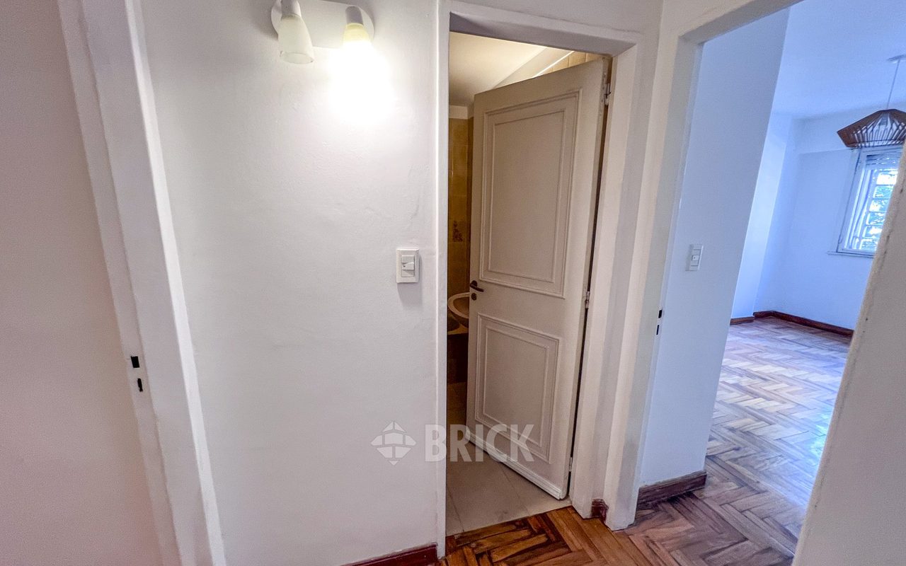 ZABALA al 2400 Piso 1 5