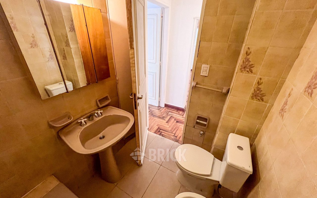 ZABALA al 2400 Piso 1 9