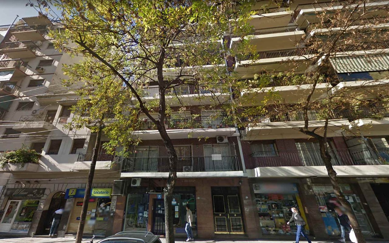 ACOYTE, AV. al 100 Piso 3 27