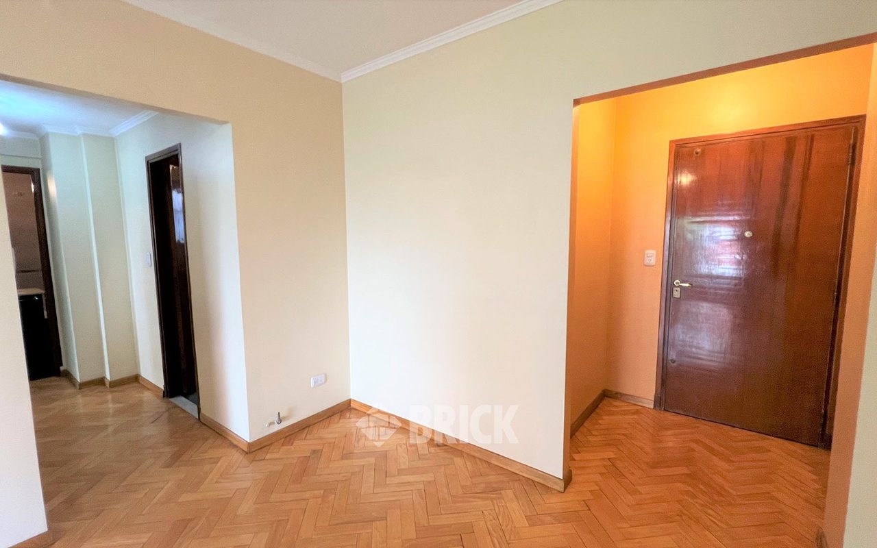 ACOYTE, AV. al 100 Piso 3 3