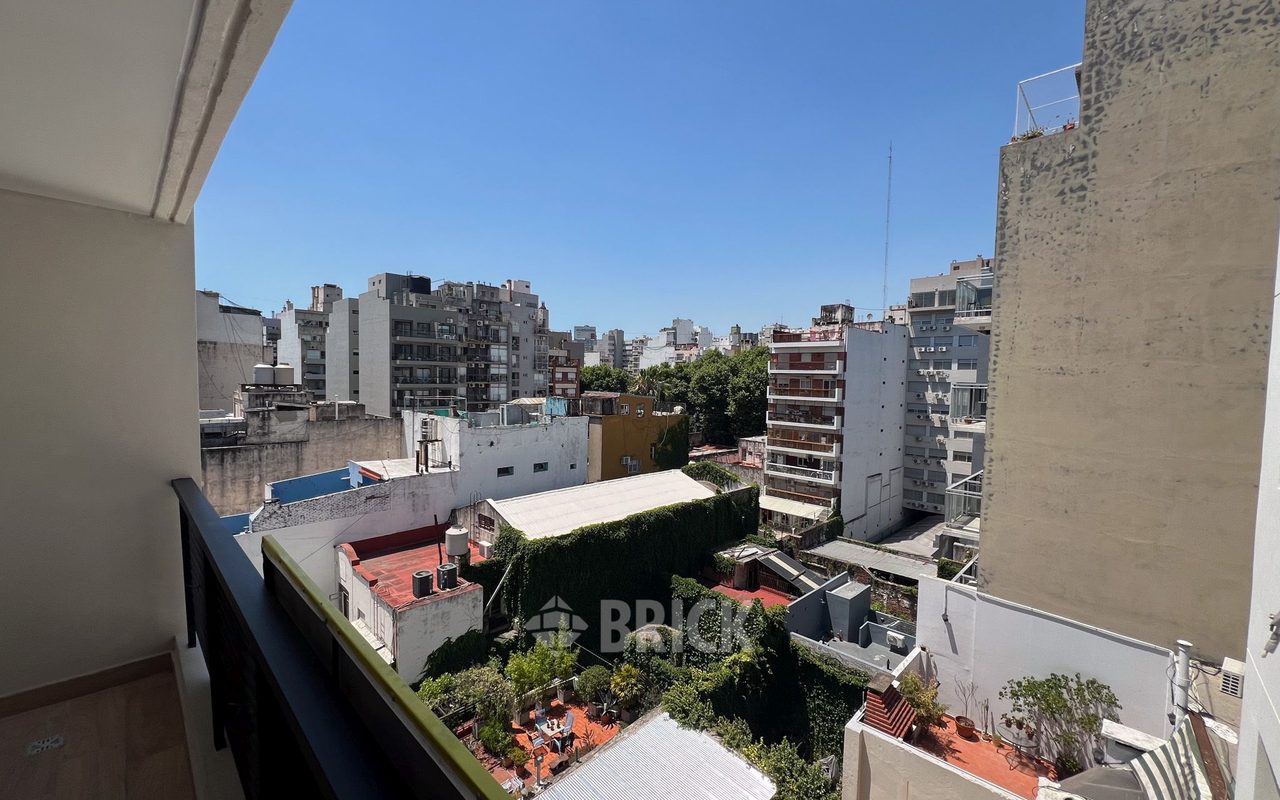 ALVAREZ, JULIAN al 700 Piso 6 4