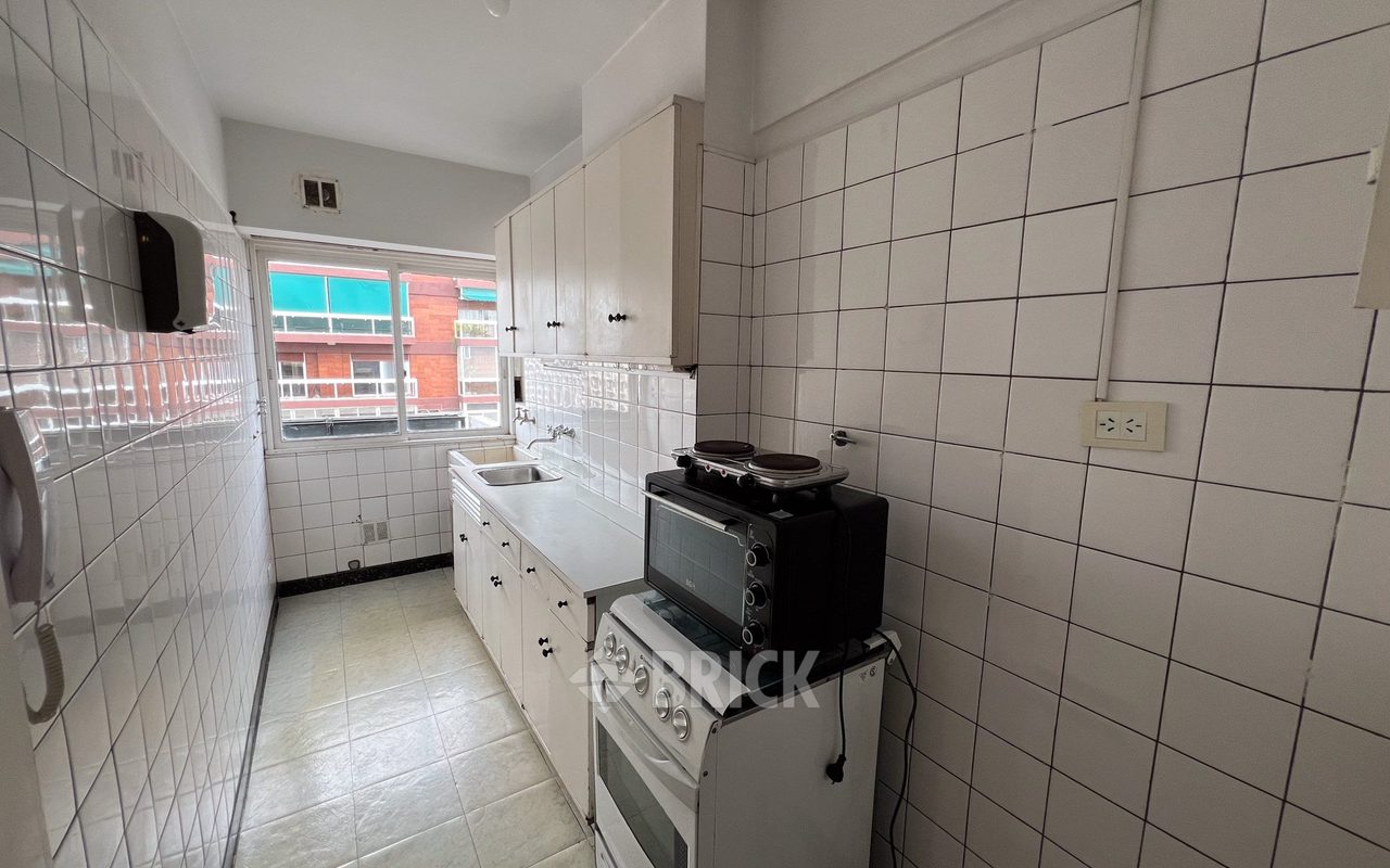 PUEYRREDON, AV. al 1300 Piso 9 11