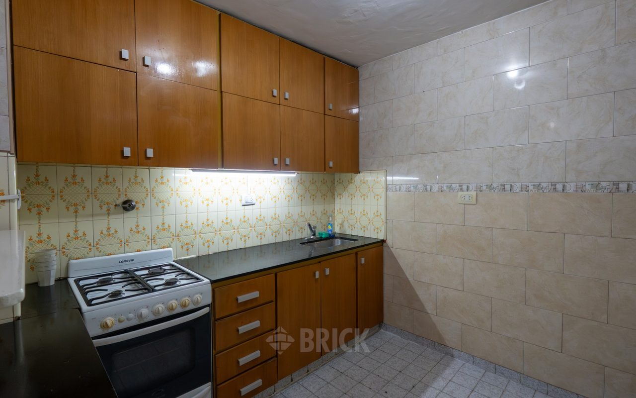 CUCHA CUCHA al 1700 Piso PB 17