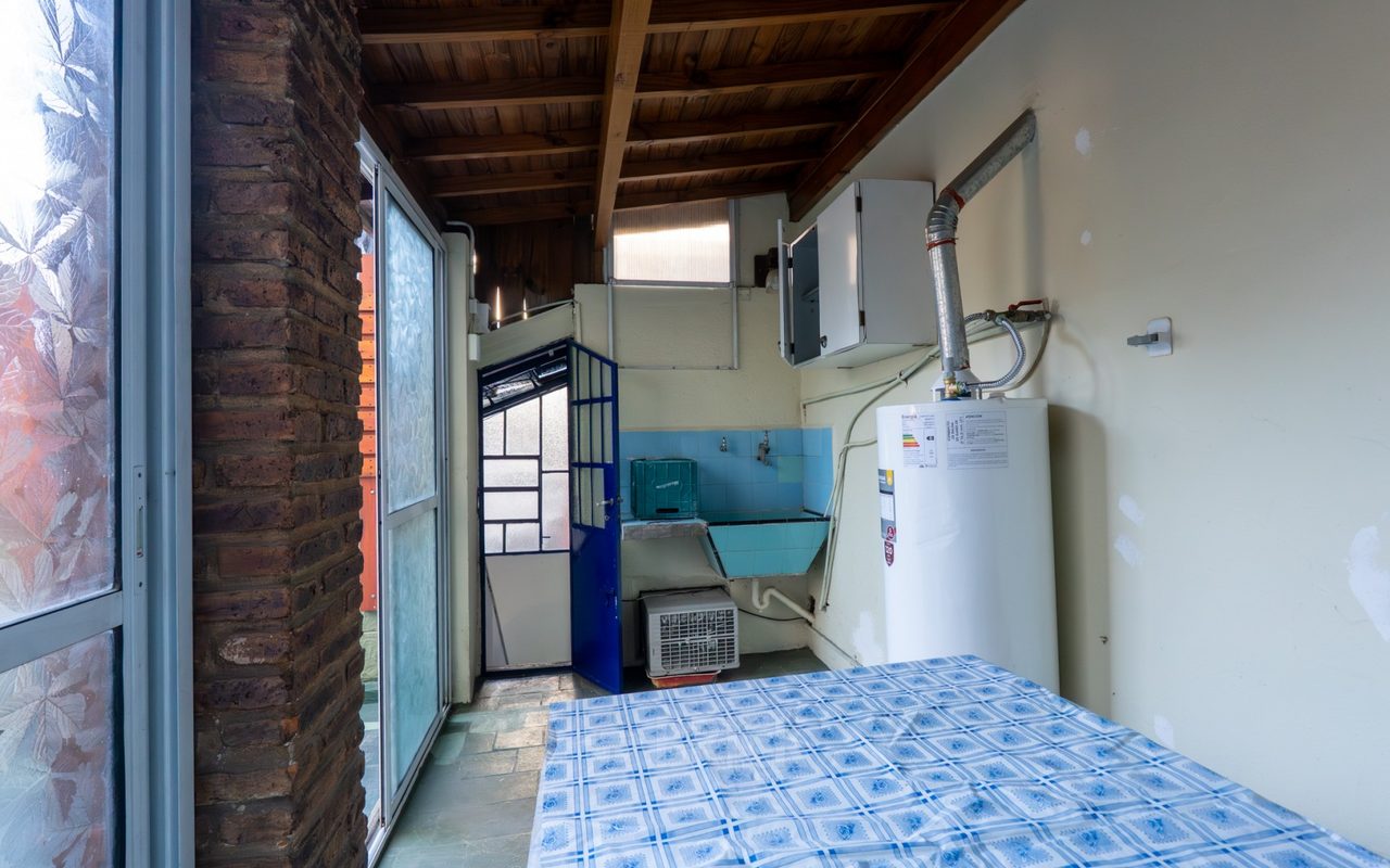 CUCHA CUCHA al 1700 Piso PB 21