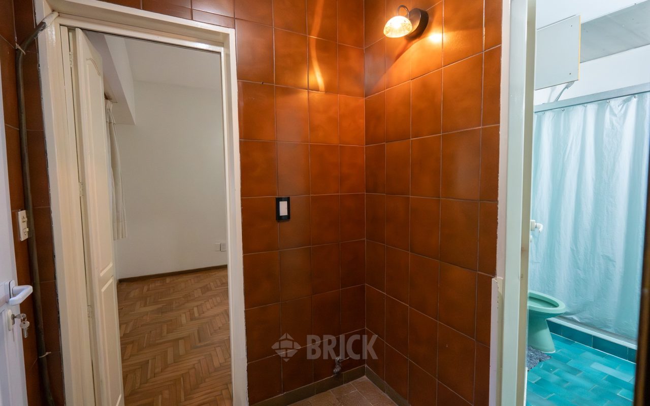 CUCHA CUCHA al 1700 Piso PB 9