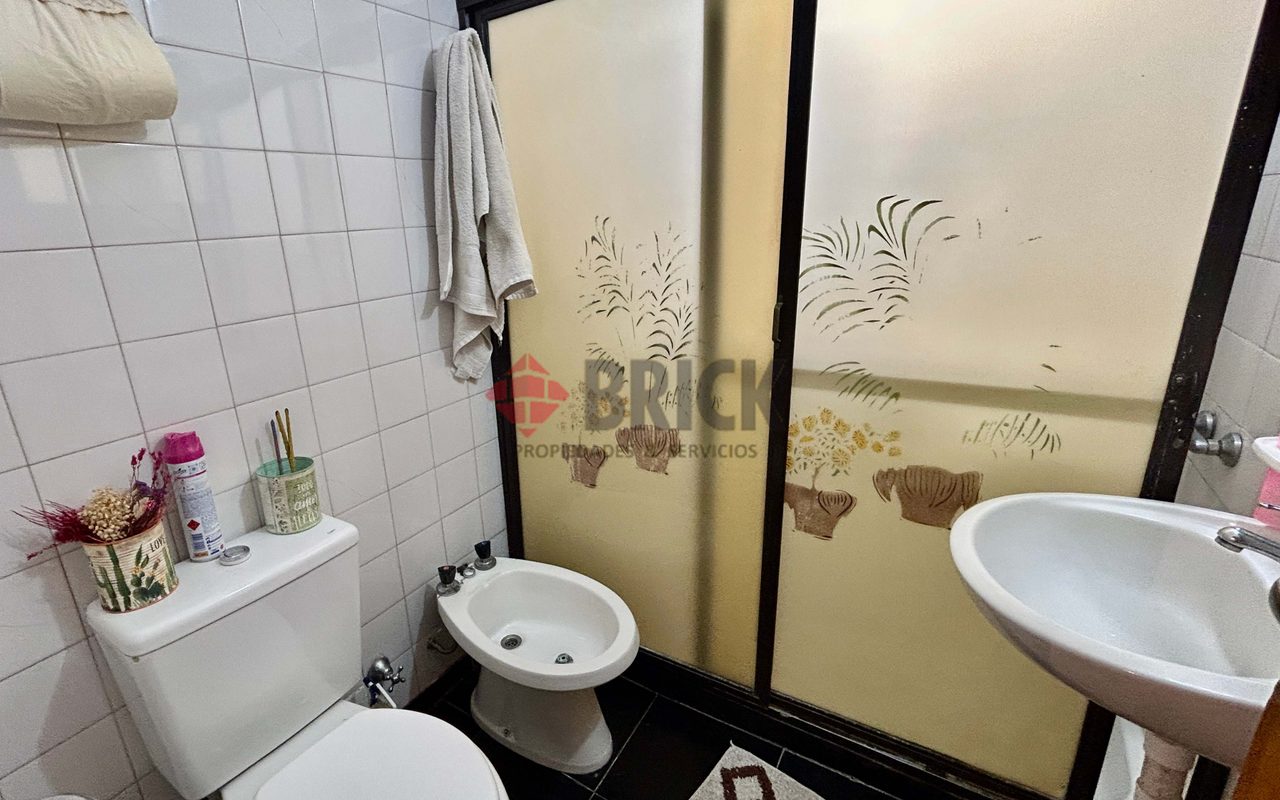 VICENTE LOPEZ al 1700 Piso 15 12