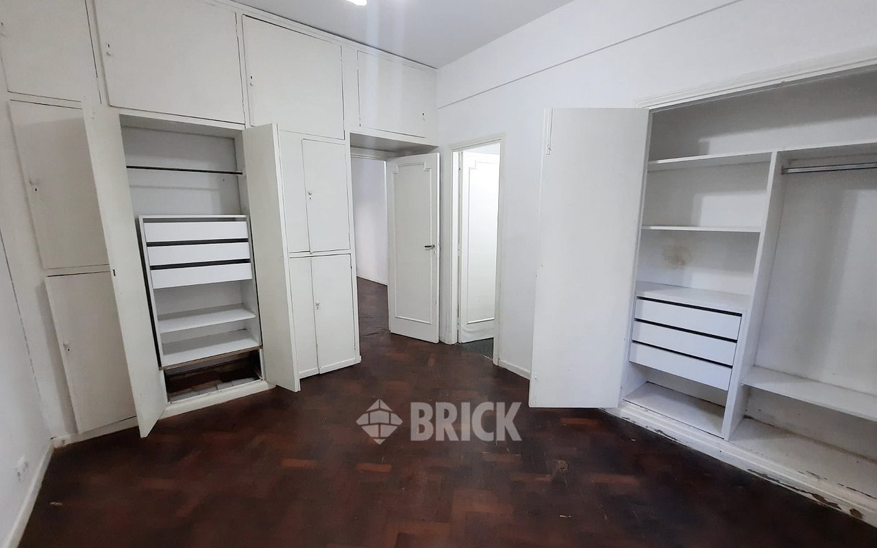 THAMES al 2300 Piso 3 14