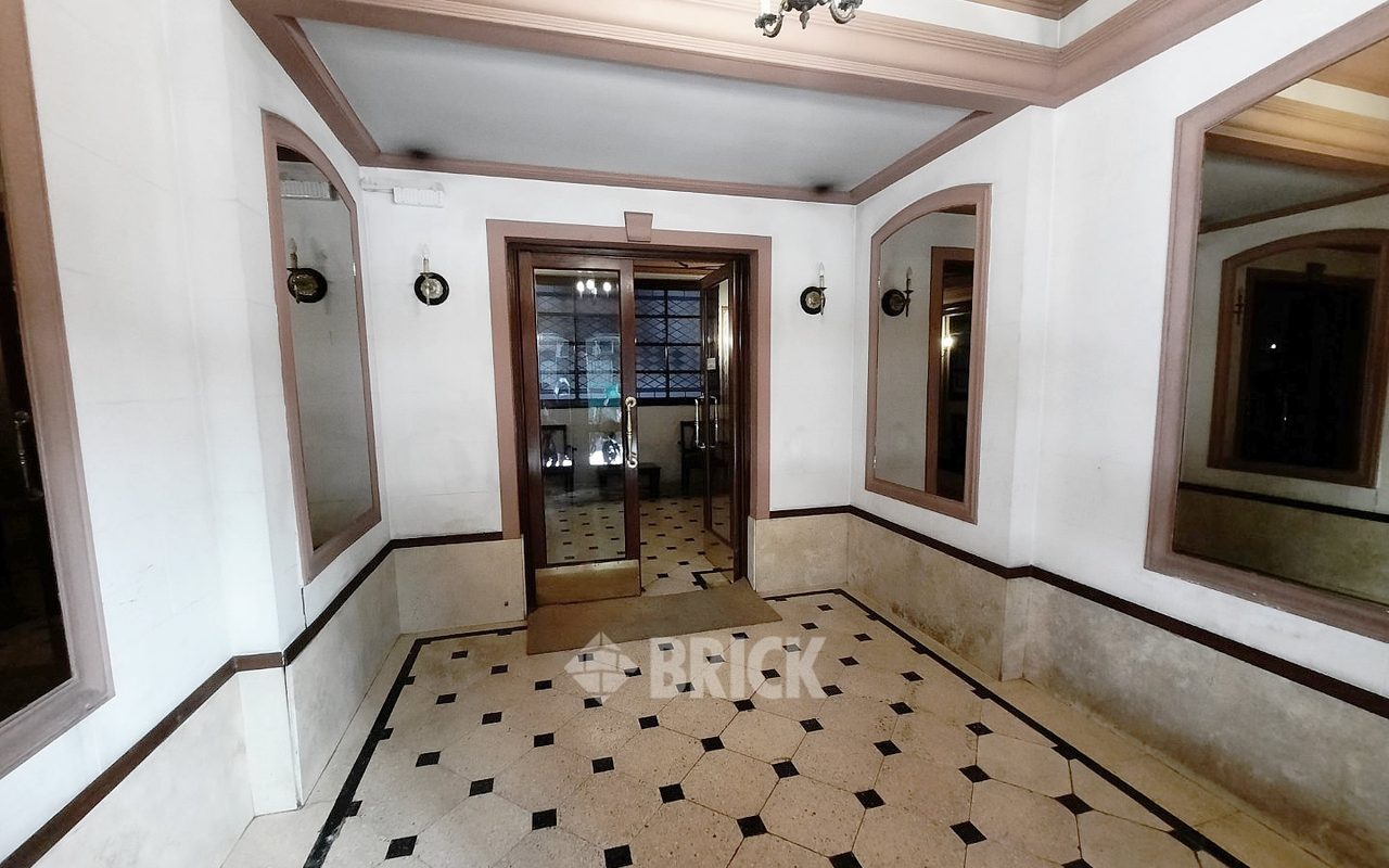 THAMES al 2300 Piso 3 19