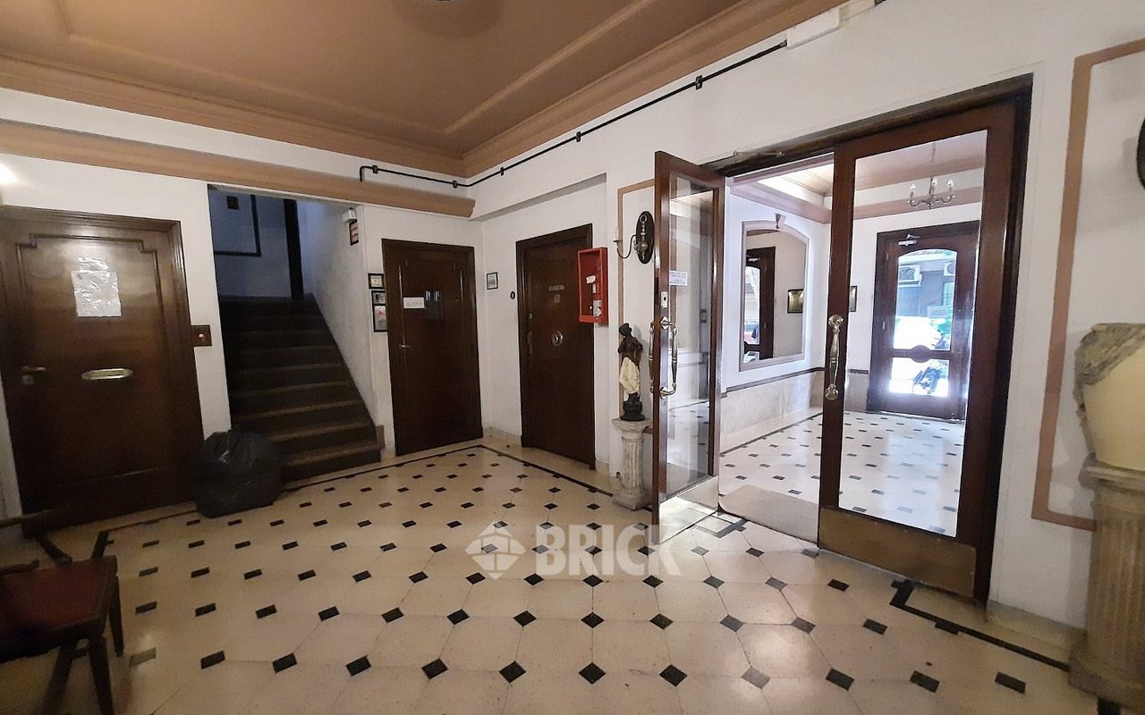 THAMES al 2300 Piso 3 20