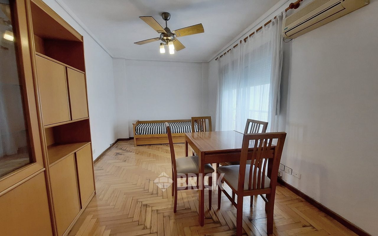 CASEROS, AV. al 3200 Piso 9 1