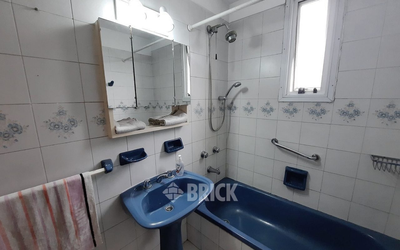 CASEROS, AV. al 3200 Piso 9 17