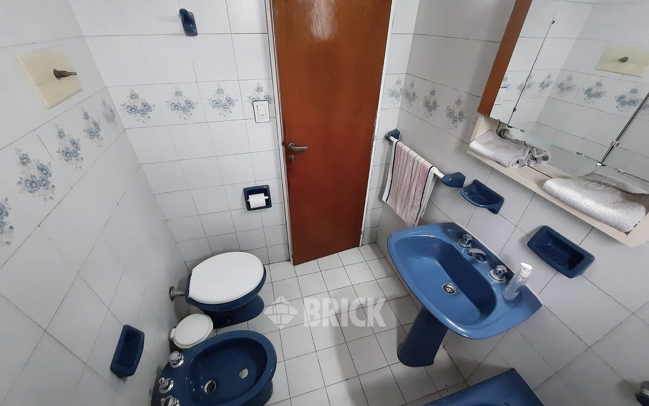 CASEROS, AV. al 3200 Piso 9 18