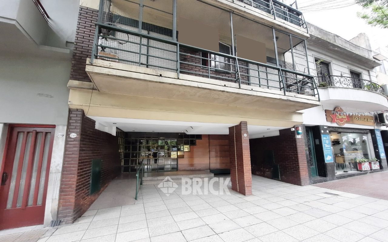 CASEROS, AV. al 3200 Piso 9 26