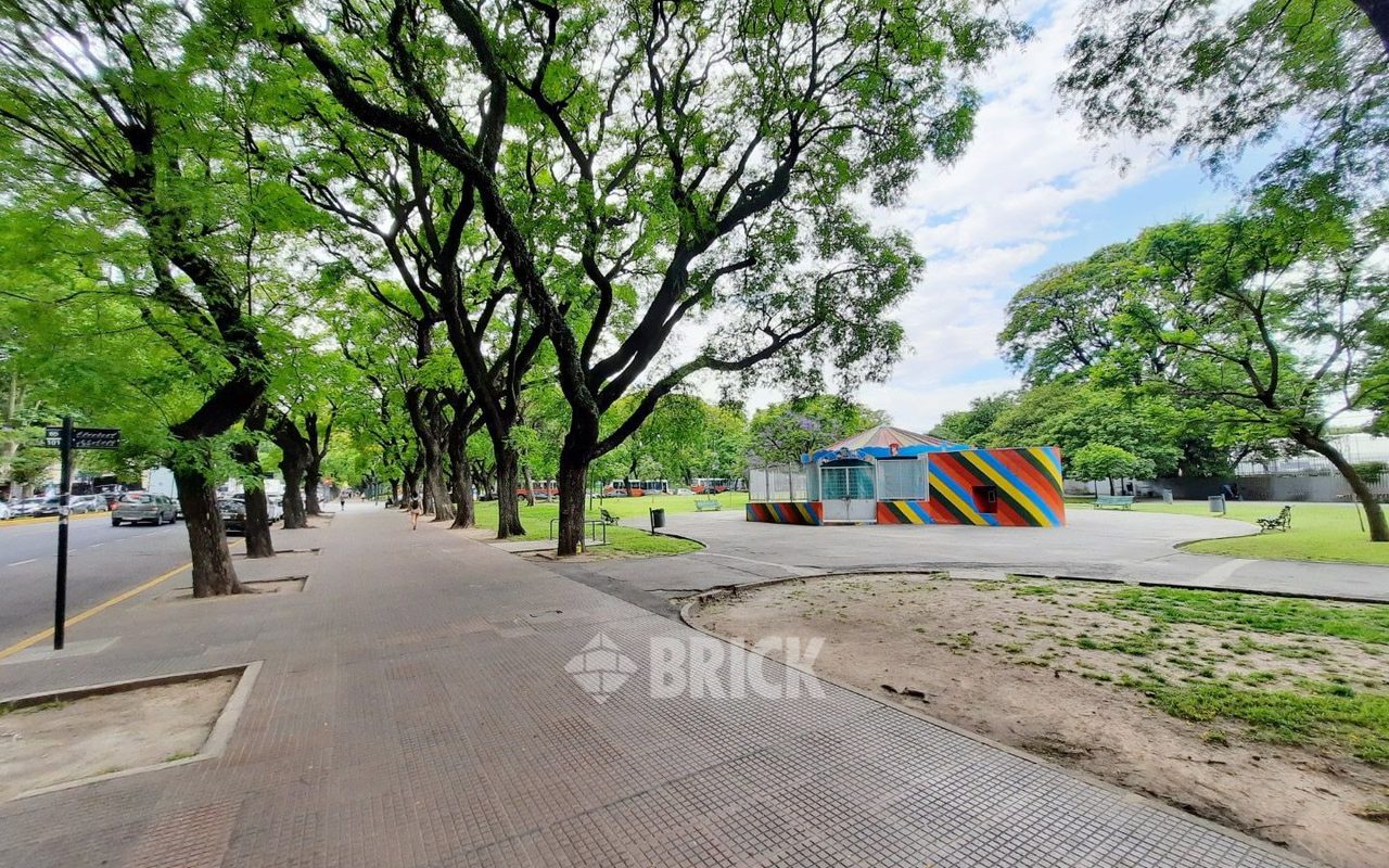 CASEROS, AV. al 3200 Piso 9 30