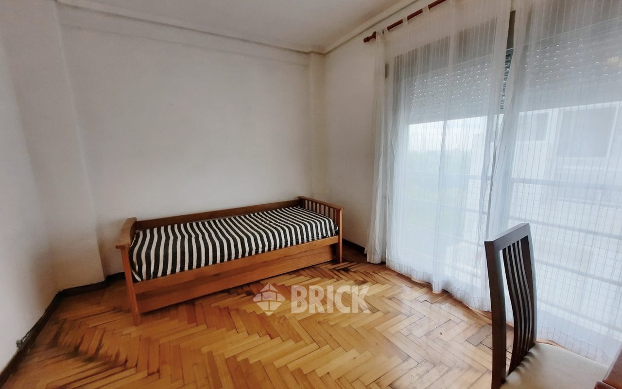 CASEROS, AV. al 3200 Piso 9 4