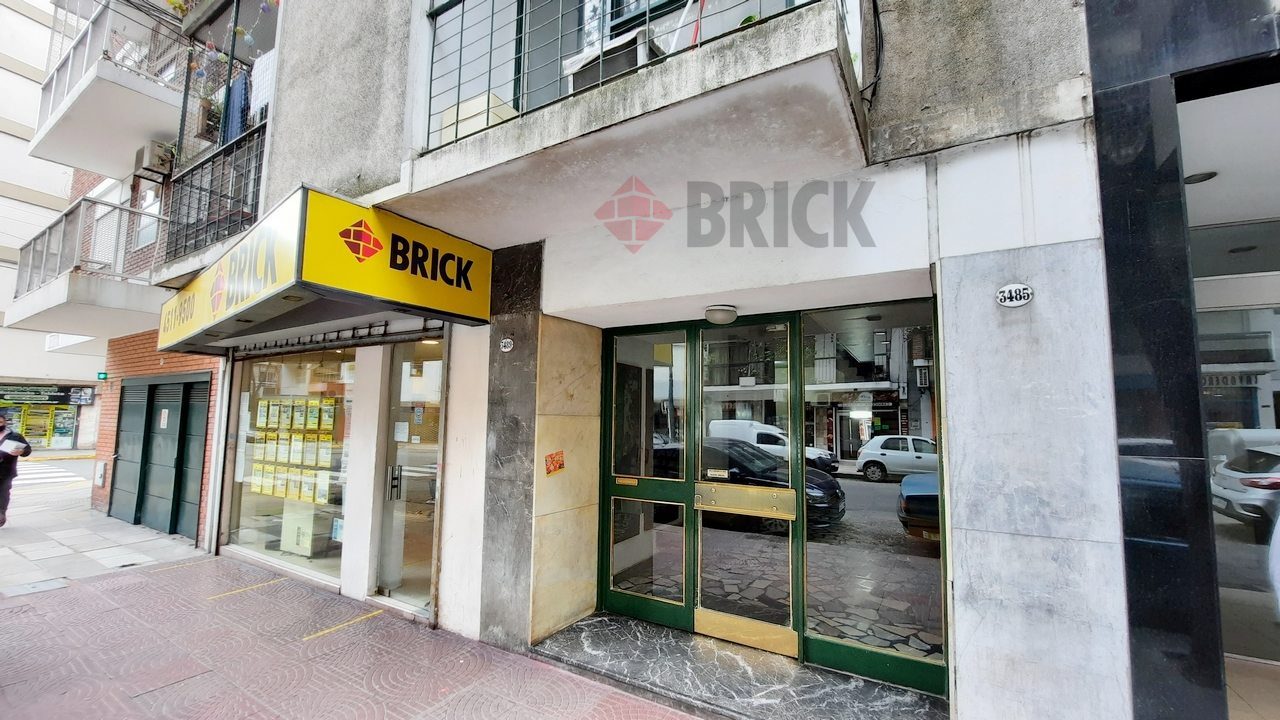 PARAGUAY al 3400 Piso 8 11