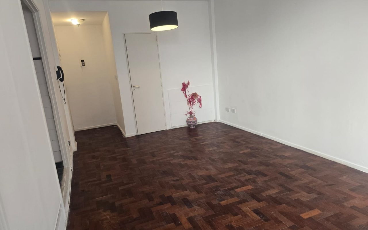 PARAGUAY al 3400 Piso 8 6