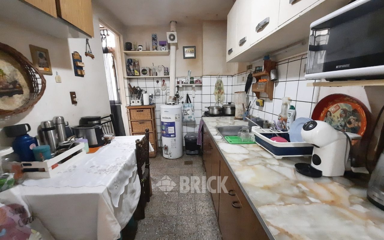 JUSTO, JUAN B., AV. al 2200 Piso 2 20