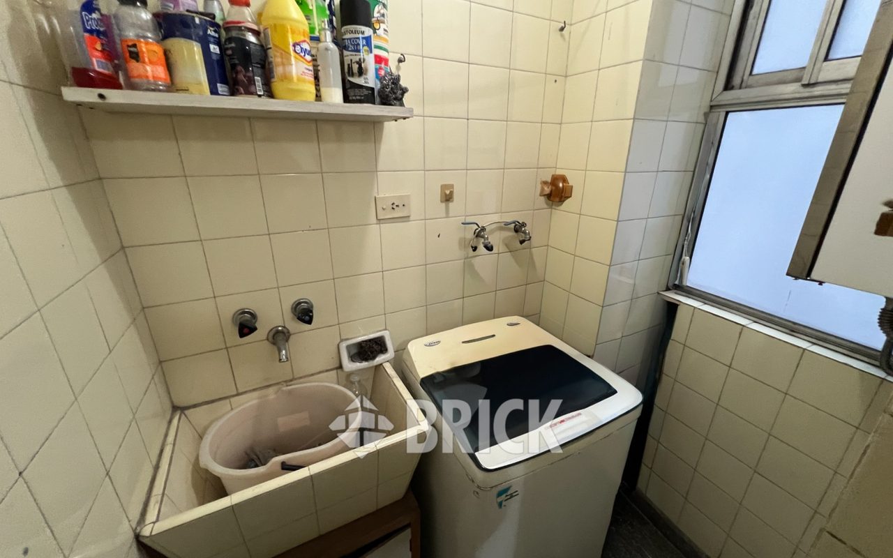 LAMARCA, EMILIO al 3300 Piso 2 10