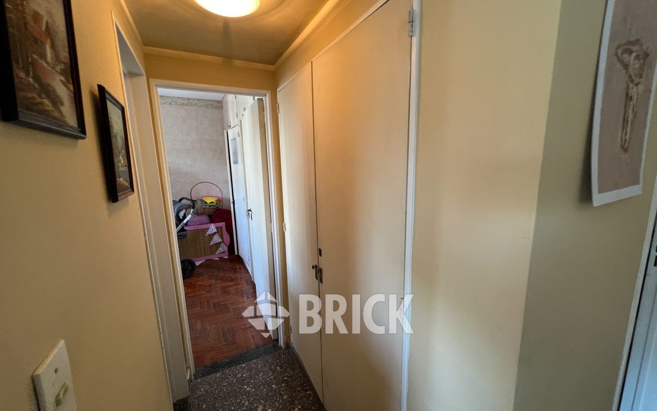 LAMARCA, EMILIO al 3300 Piso 2 5