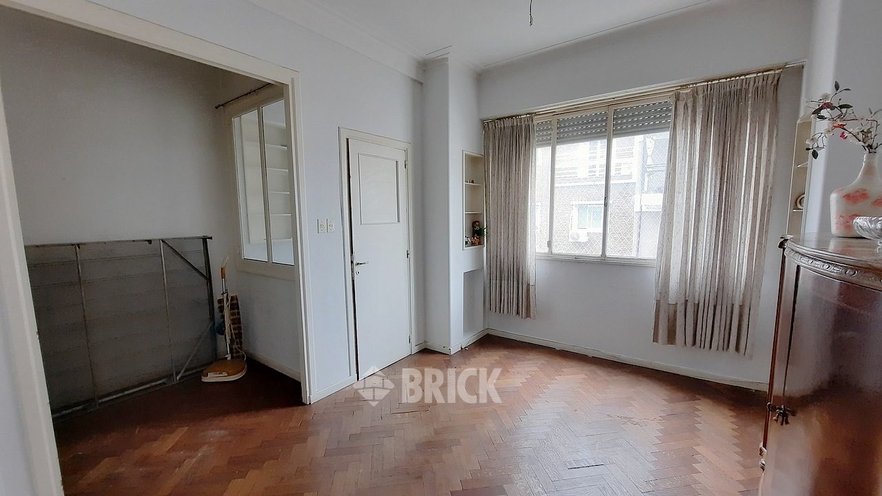 SOLIS al 1000 Piso 5 1