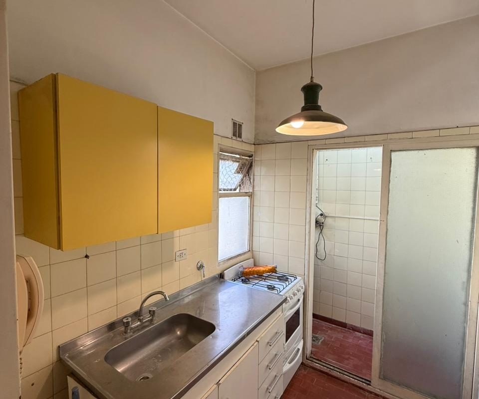 CHARCAS al 2500 Piso 10 10