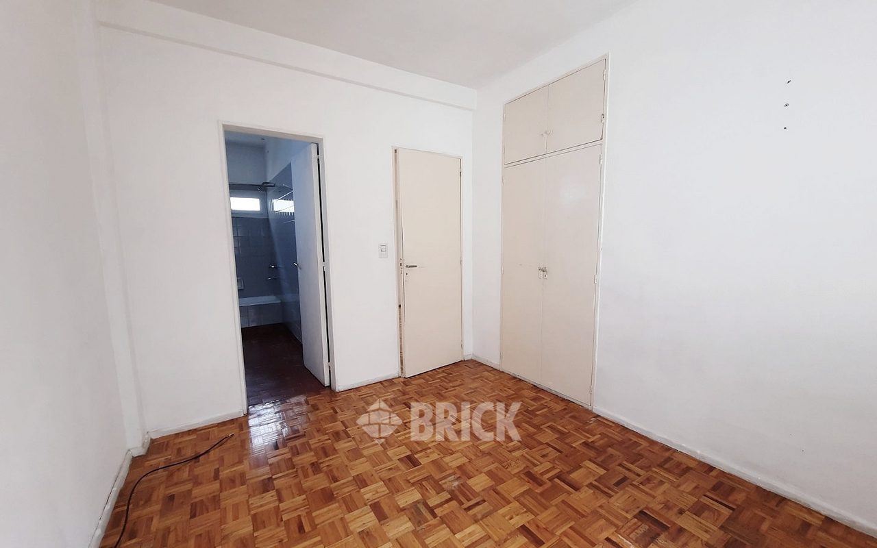 CHARCAS al 2500 Piso 10 6