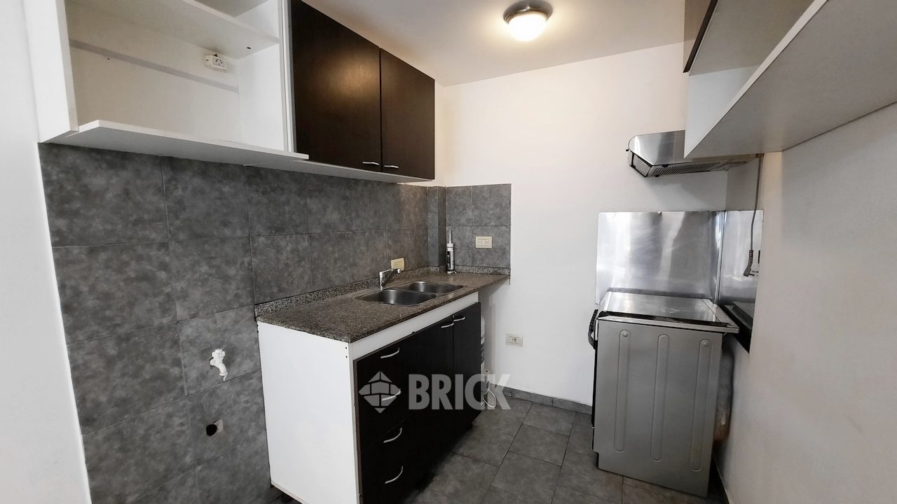 BILLINGHURST al 600 Piso 5 7