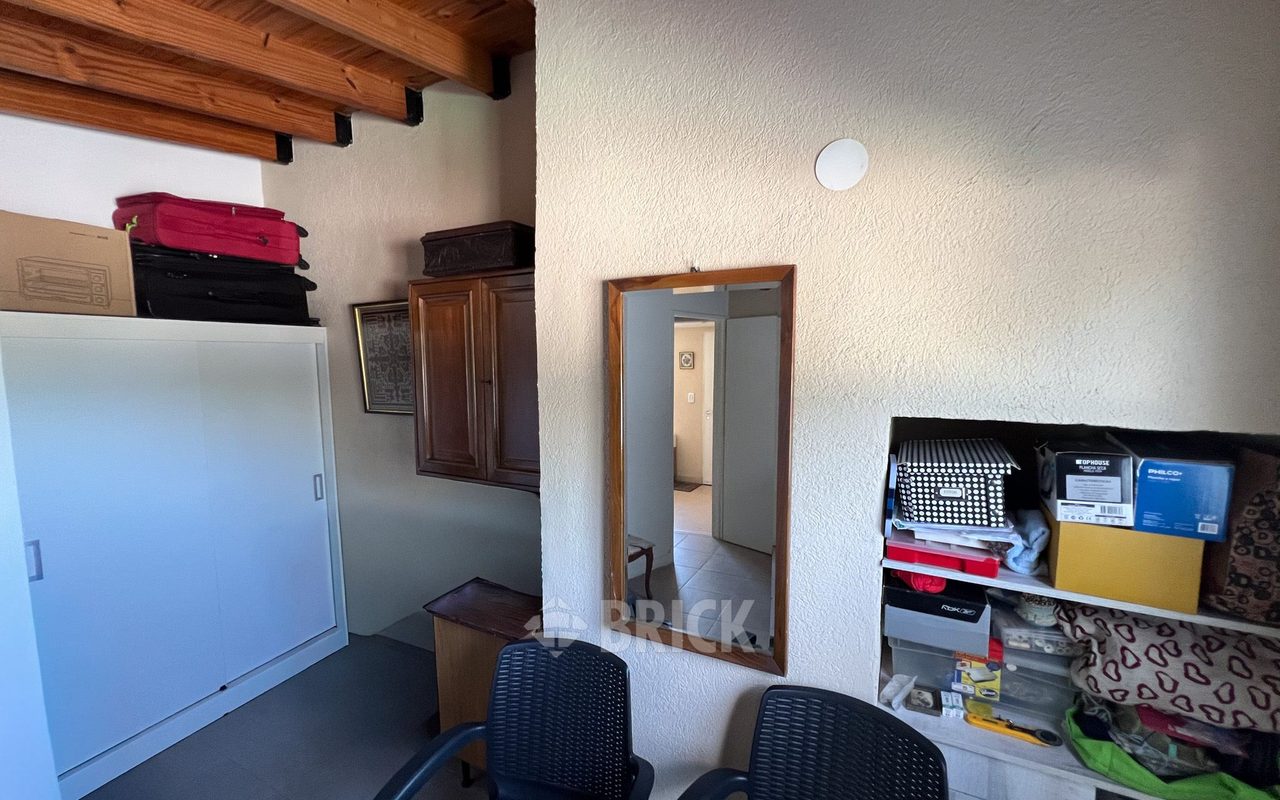 COMBATIENTES DE MALVINAS, AV. al 3700 Piso 1 17