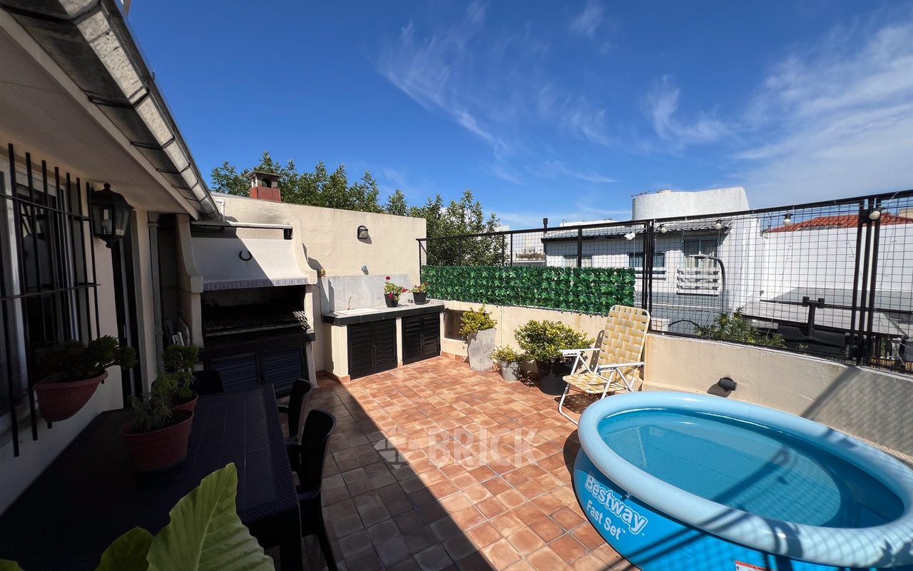 COMBATIENTES DE MALVINAS, AV. al 3700 Piso 1 25