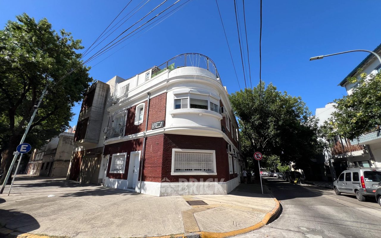 COMBATIENTES DE MALVINAS, AV. al 3700 Piso 1 30