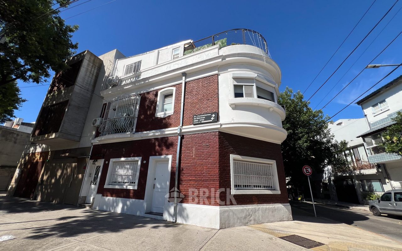 COMBATIENTES DE MALVINAS, AV. al 3700 Piso 1 31