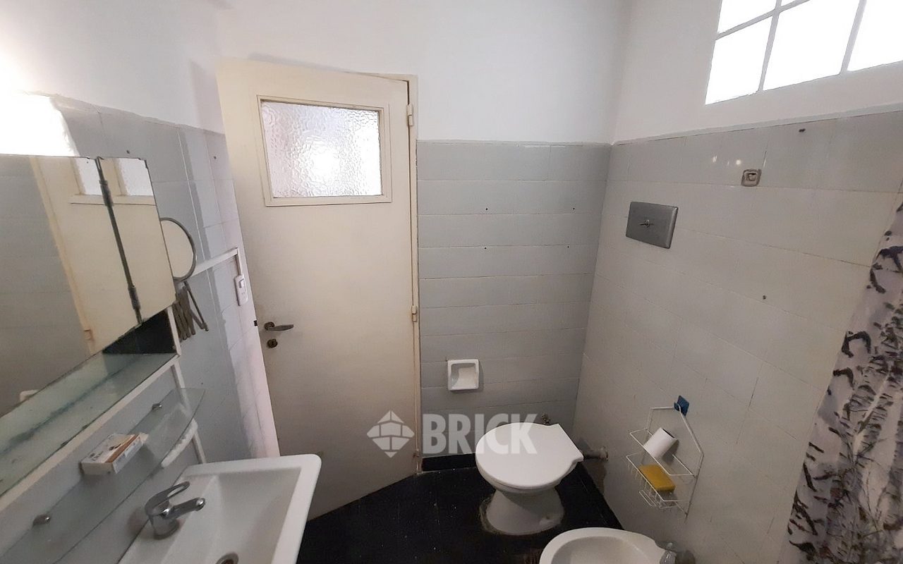 PAYSANDU al 1900 Piso PB 22