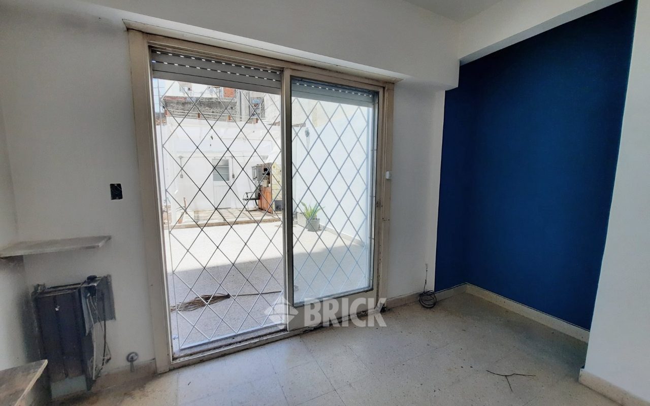 PAYSANDU al 1900 Piso PB 4