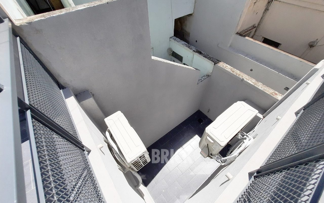 ESPINOSA al 1500 Piso PB 29