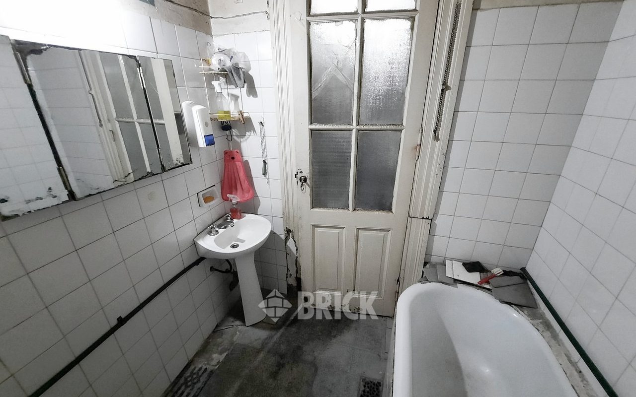 ALVAREZ THOMAS, AV. al 700 15