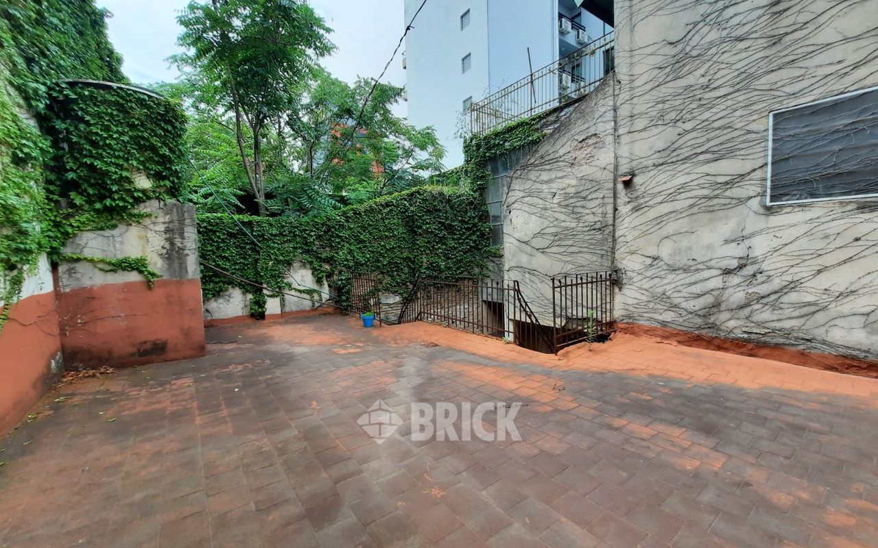 ALVAREZ THOMAS, AV. al 700 26